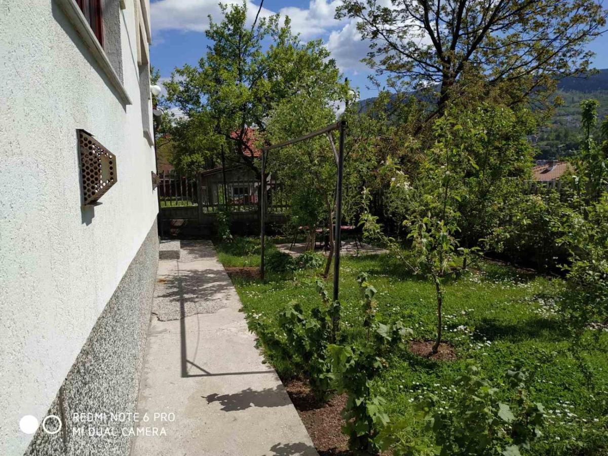 Guesthouse Vratnik Sarajevo Exteriör bild