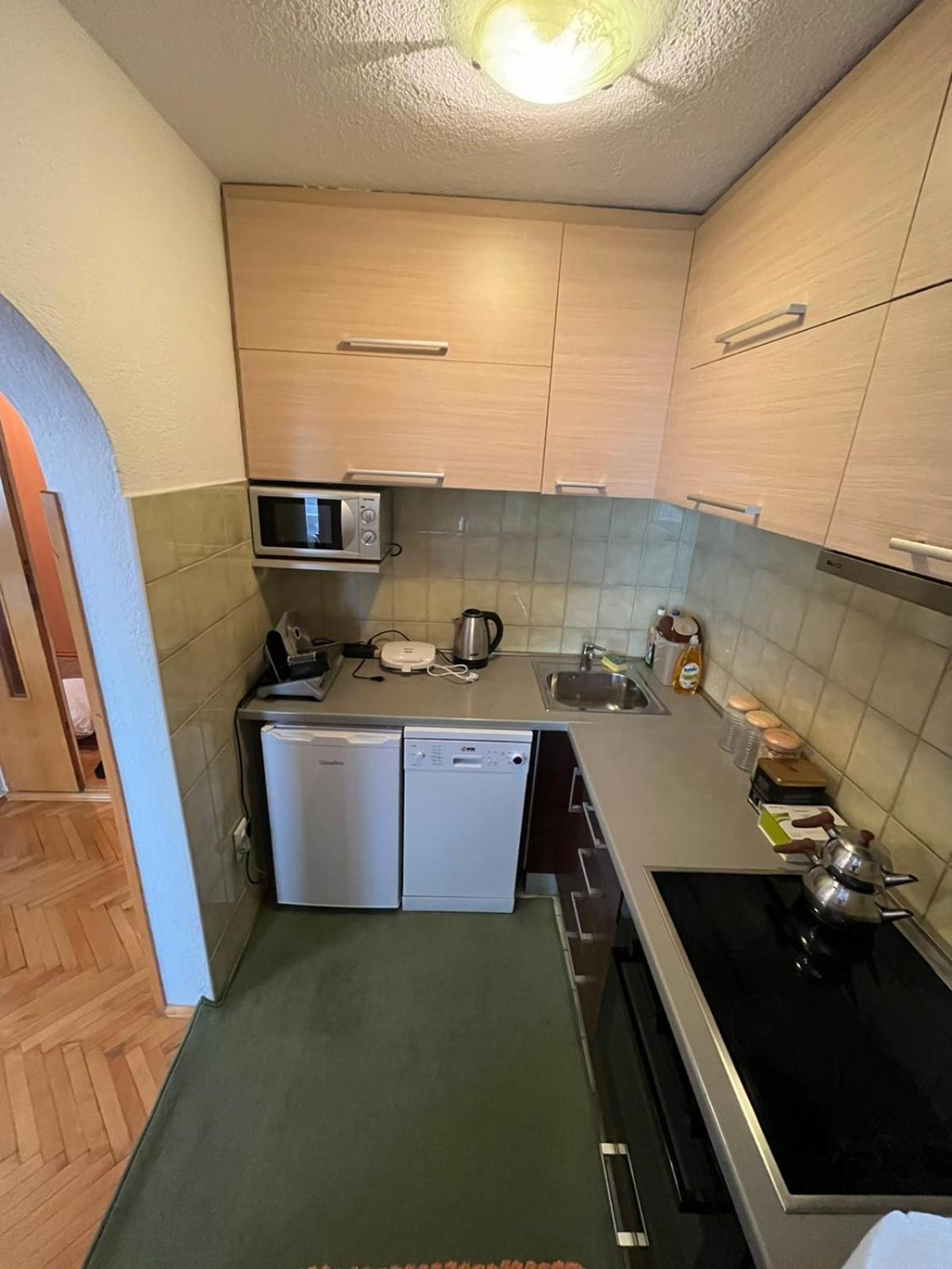 Guesthouse Vratnik Sarajevo Exteriör bild