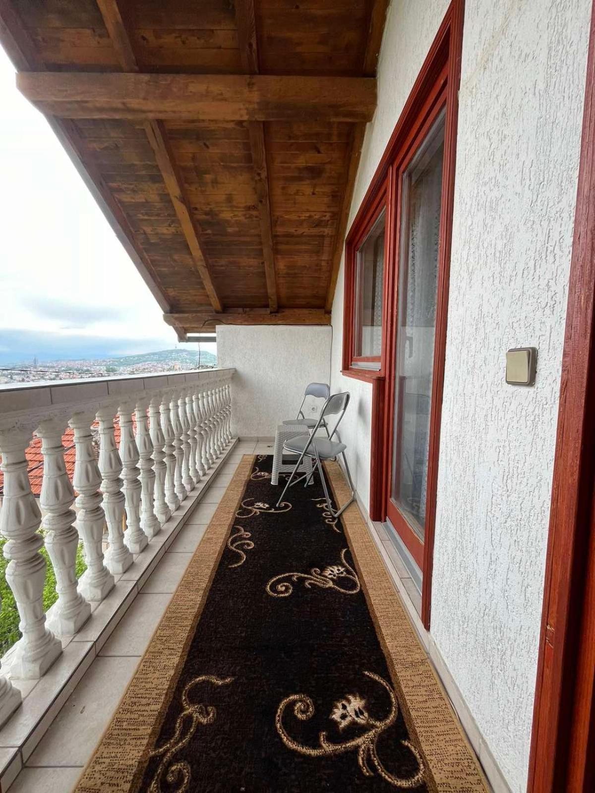 Guesthouse Vratnik Sarajevo Exteriör bild