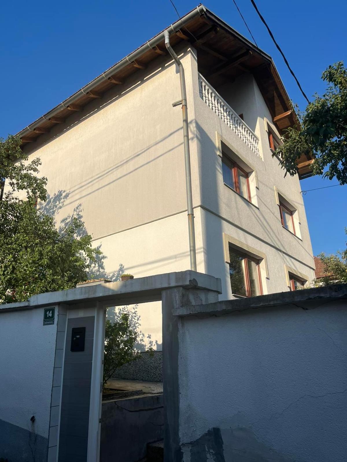 Guesthouse Vratnik Sarajevo Exteriör bild